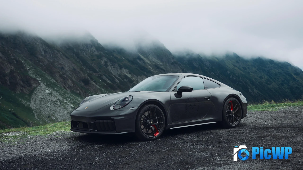 Porsche 911 Carrera 4 GTS Tribute to Transfagarasan 4K PC Wallpaper