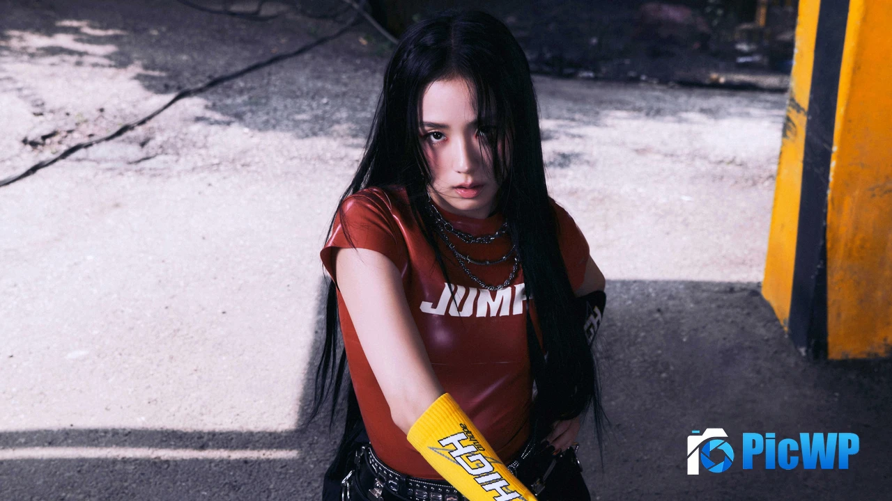 Jisoo - JUMP 4K PC Wallpaper