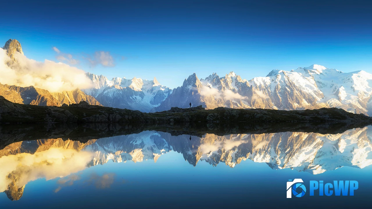 Mont Blanc massif Alps mountains 4K PC Wallpaper