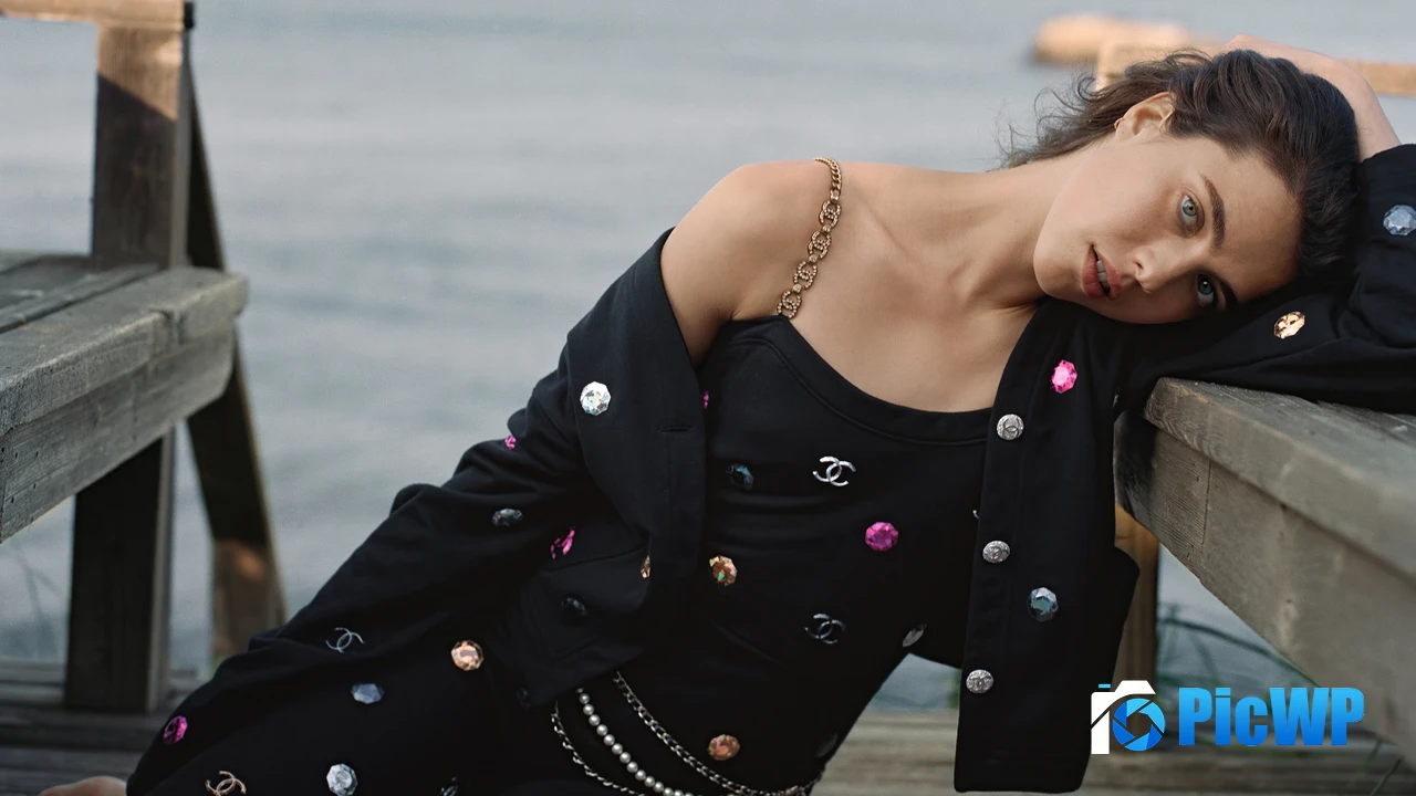 Margaret Qualley American actress 4K PC Wallpaper