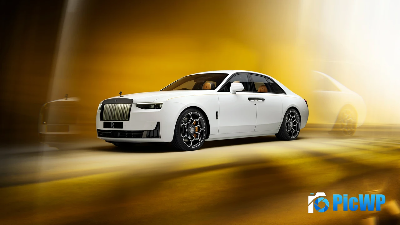 Rolls-Royce Black Badge Ghost Series II 2024 4K PC Wallpaper