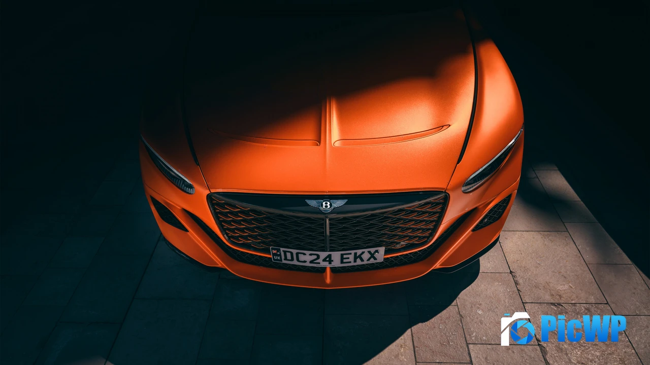 Bentley Mulliner Batur Convertible 2024 4K PC Wallpaper