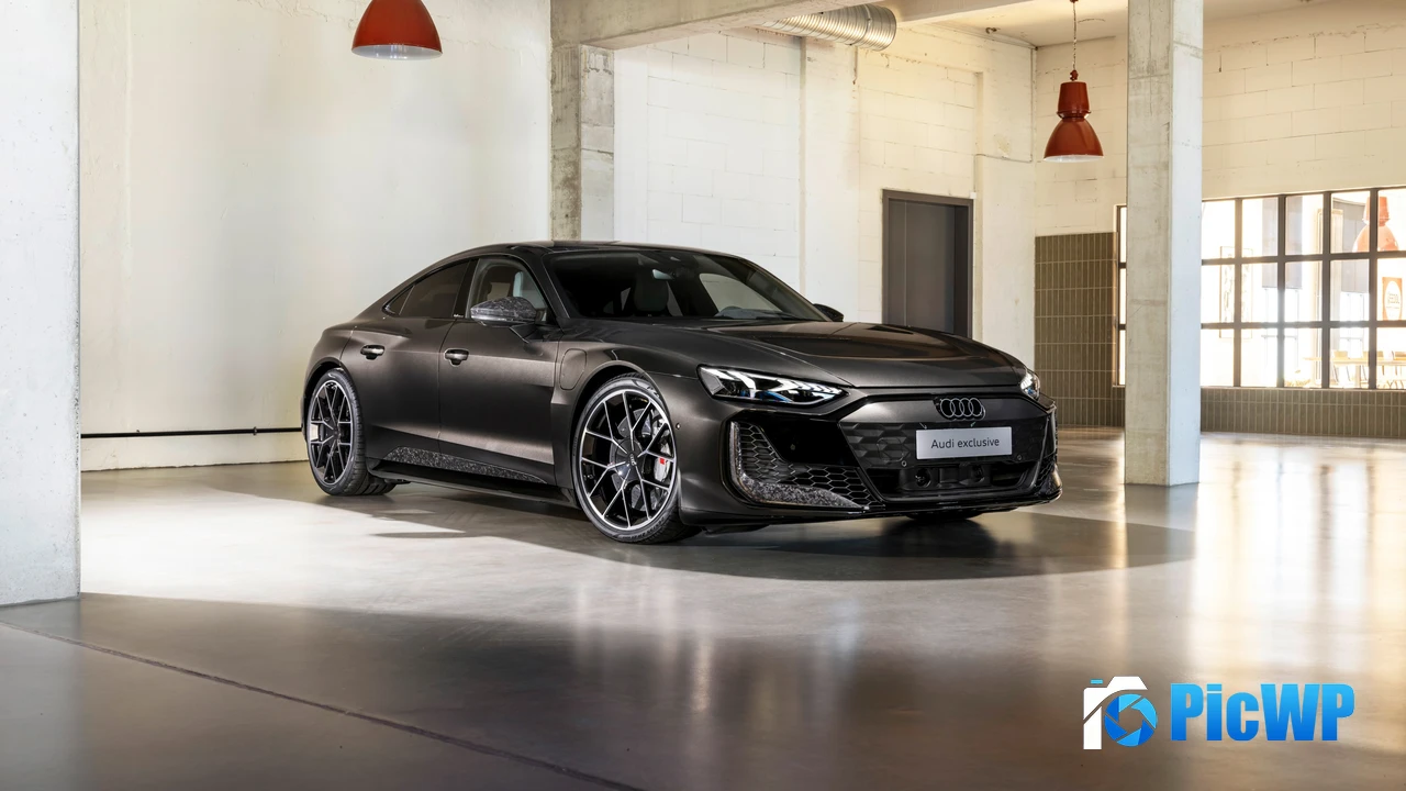 Audi RS e-tron GT performance 2024 4K PC Wallpaper