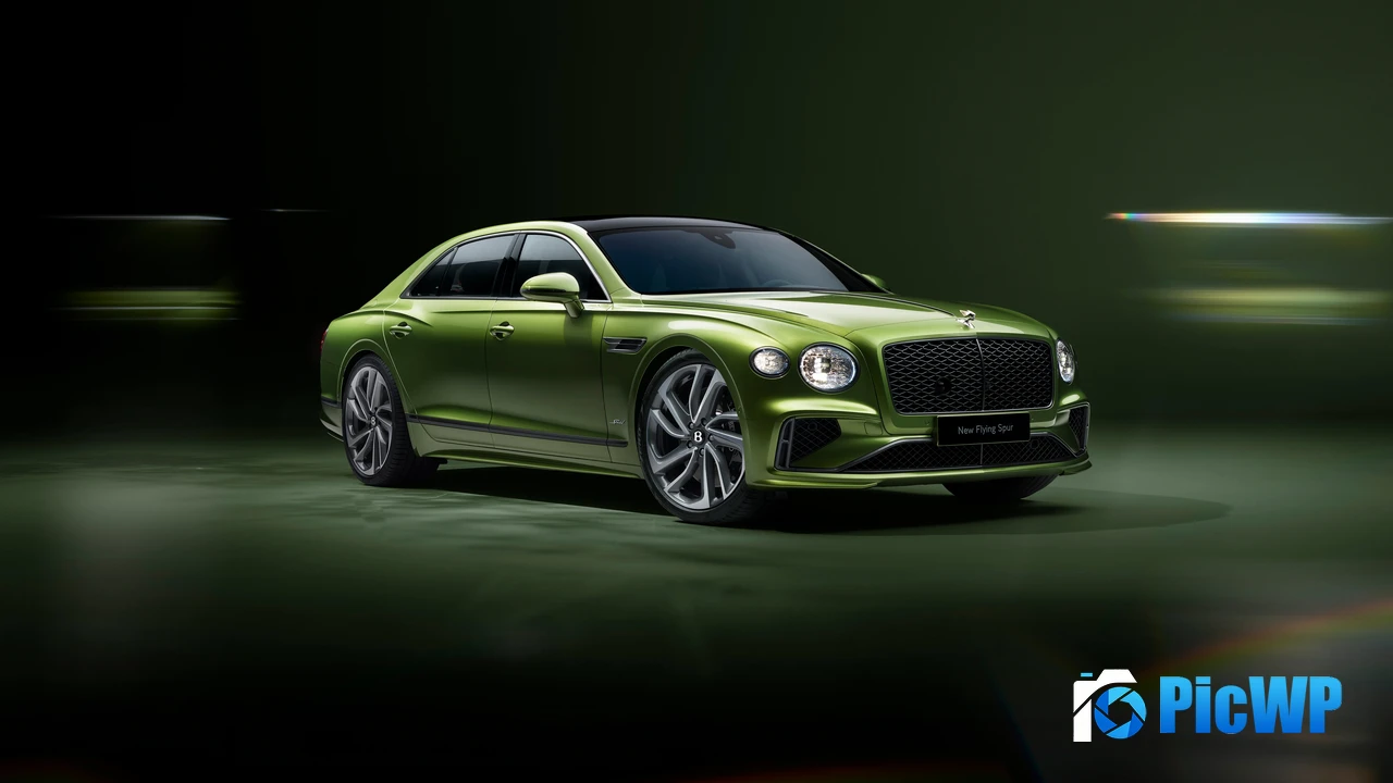Bentley Flying Spur Speed 2024 4K PC Wallpaper