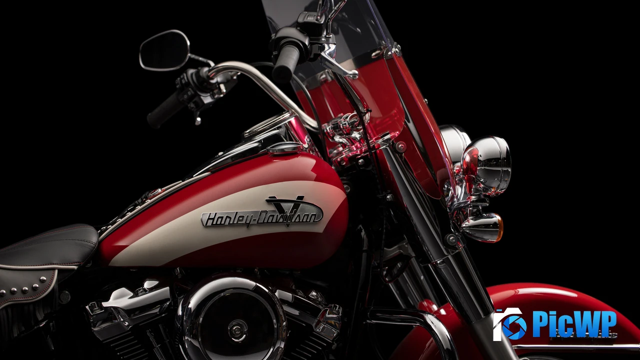 Harley-Davidson Hydra-Glide Black background 4K PC Wallpaper