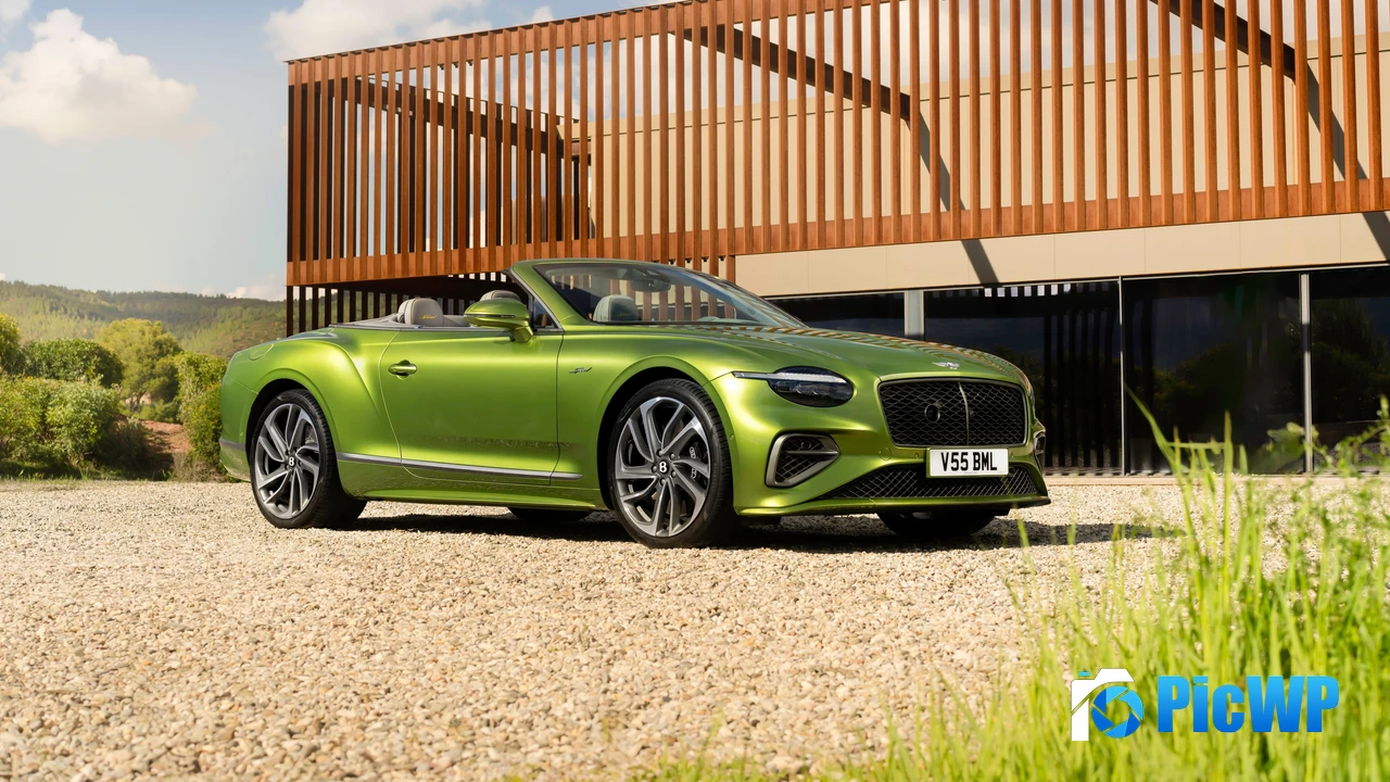 2024 Bentley Continental GT Speed Convertible 4K PC Wallpaper
