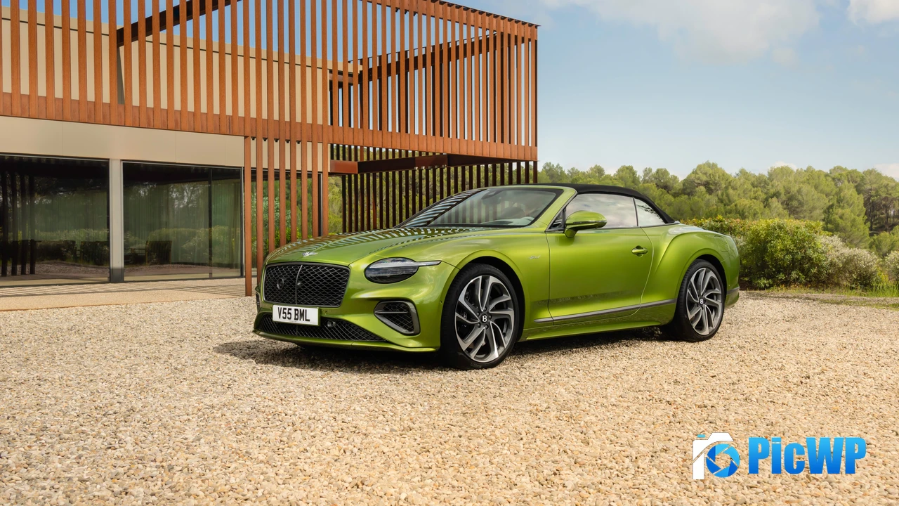 Bentley Continental GT Speed Convertible 2024 4K PC Wallpaper