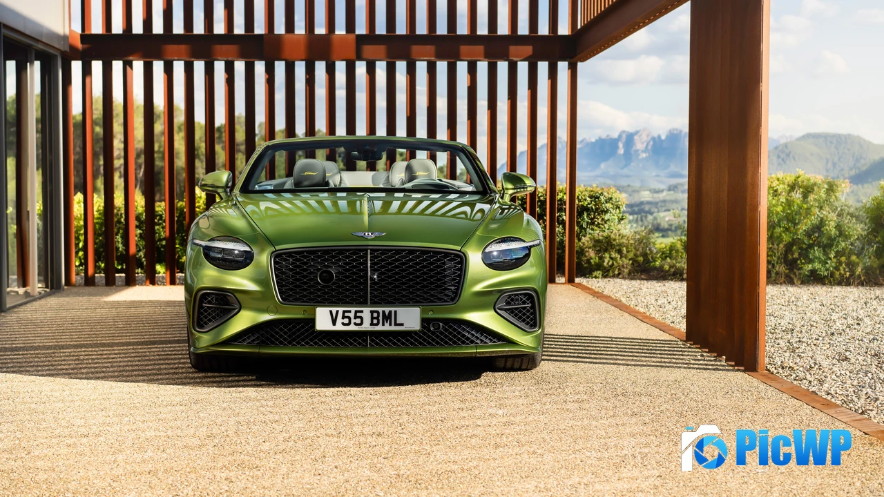 Bentley Continental GT Speed Convertible 4K PC Wallpaper