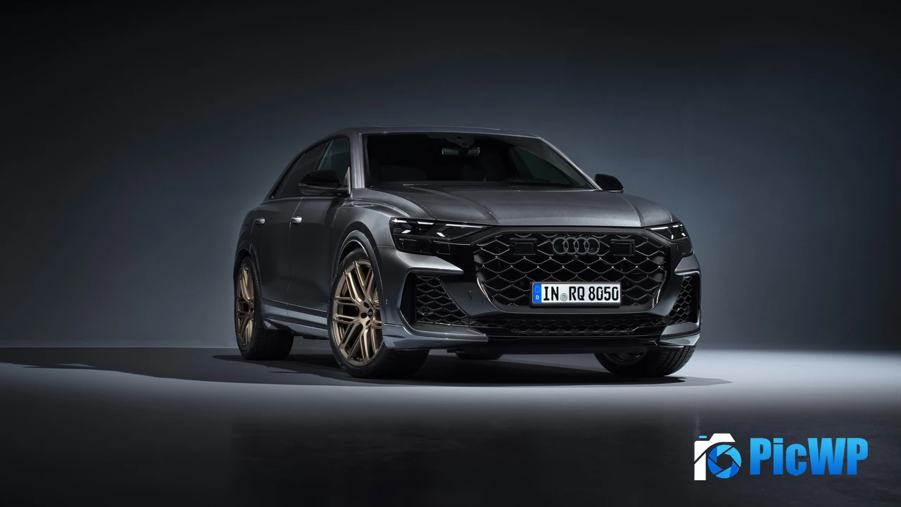 Audi RS Q8 2024 4K PC Wallpaper