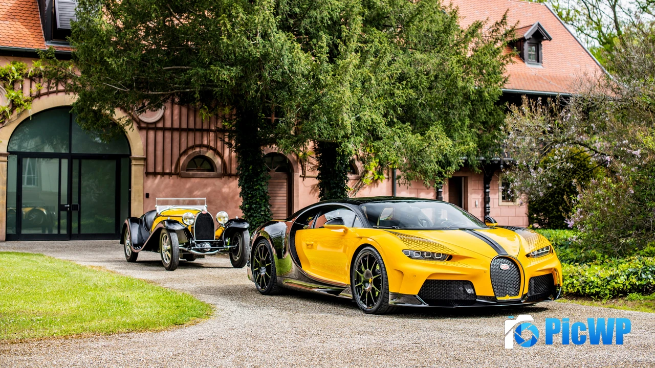 Bugatti Type 55 & Bugatti Chiron Super Sport 55 One of One 4K PC Wallpaper