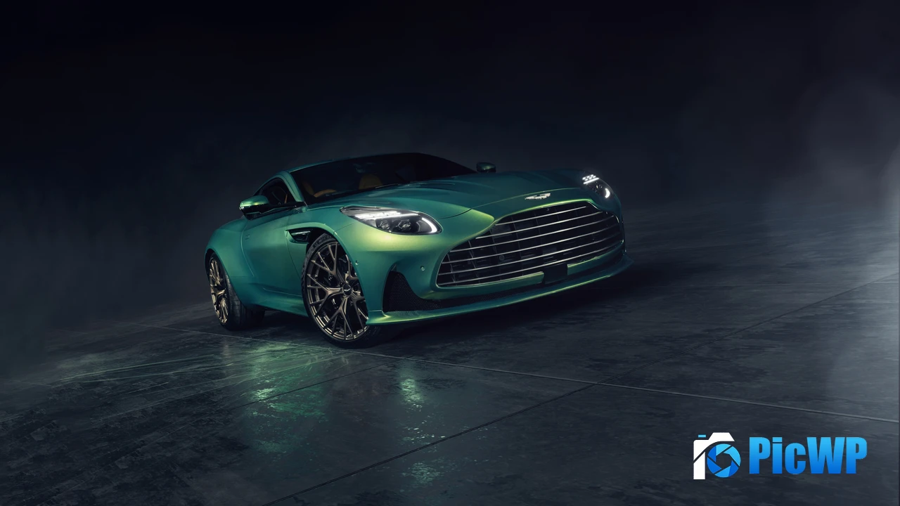 Aston Martin DB12 4K PC Wallpaper