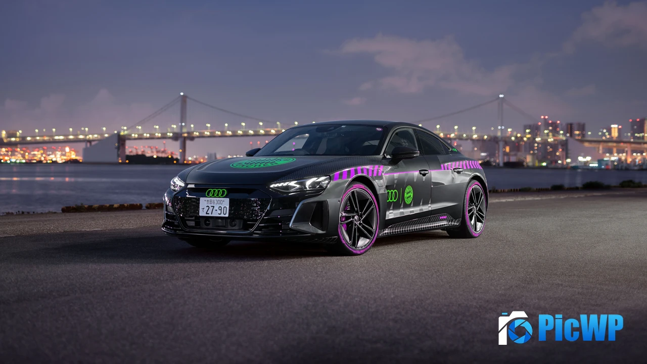 Audi RS e-tron GT FC Bayern Munich 4K PC Wallpaper