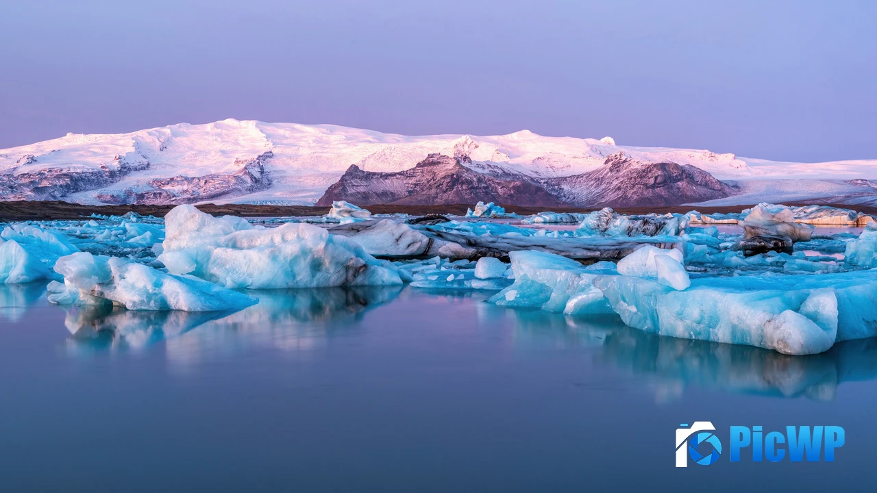 Jokulsarlon Glacier Lagoon Panorama 4K PC Wallpaper