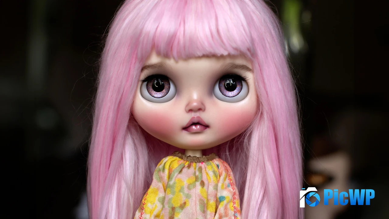 Pink hair Blythe doll 4K PC Wallpaper