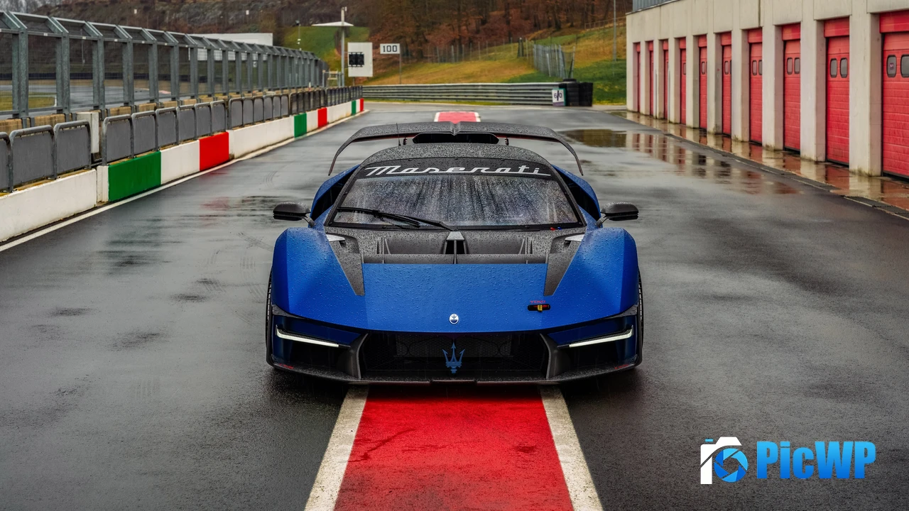 2024 Maserati MCXtrema 4K PC Wallpaper