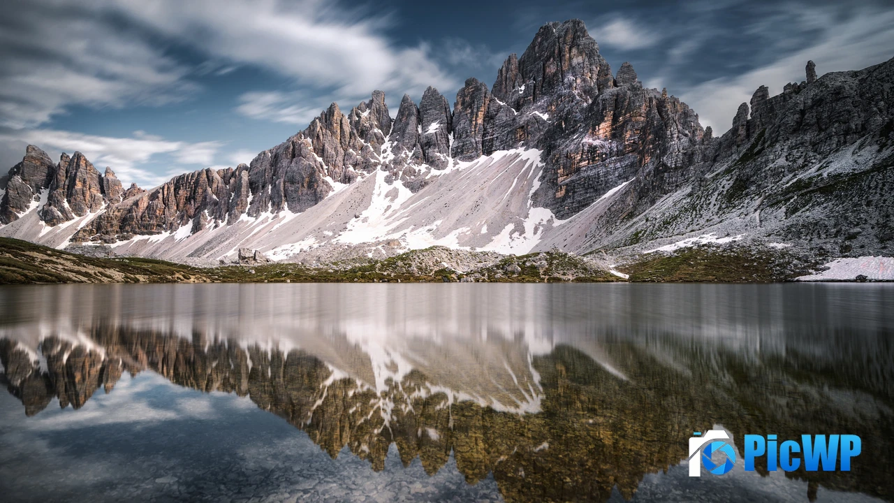 Laghi dei Piani Lake Italy 4K PC Wallpaper