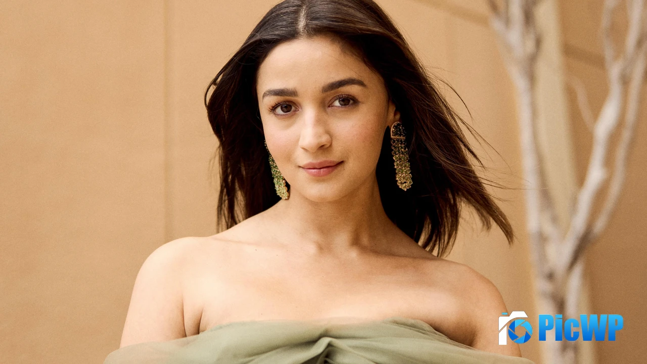 Alia Bhatt 2024 4K PC Wallpaper