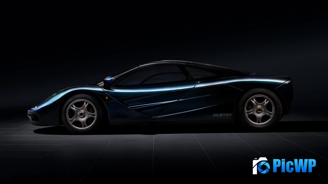 McLaren F1 Sports car 4K PC Wallpaper