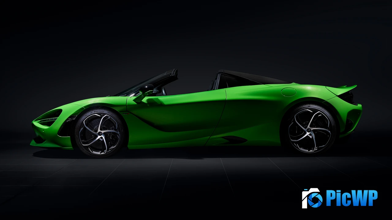 McLaren 750S Spider Dark background 4K PC Wallpaper