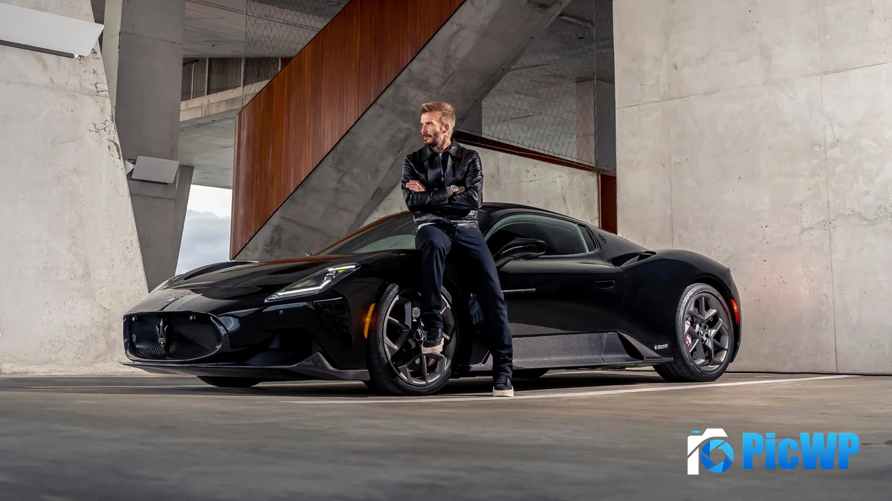 David Beckham Maserati MC20 Coupé 4K PC Wallpaper