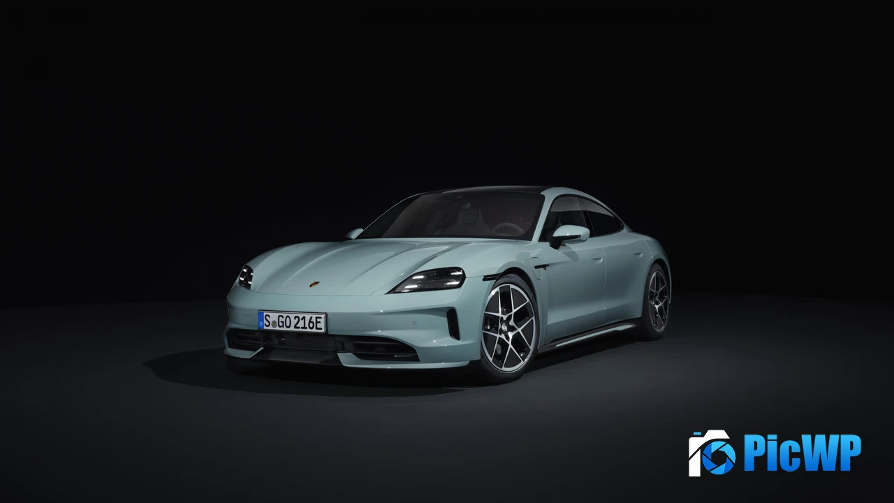 Porsche Taycan Turbo S 2025 4K PC Wallpaper
