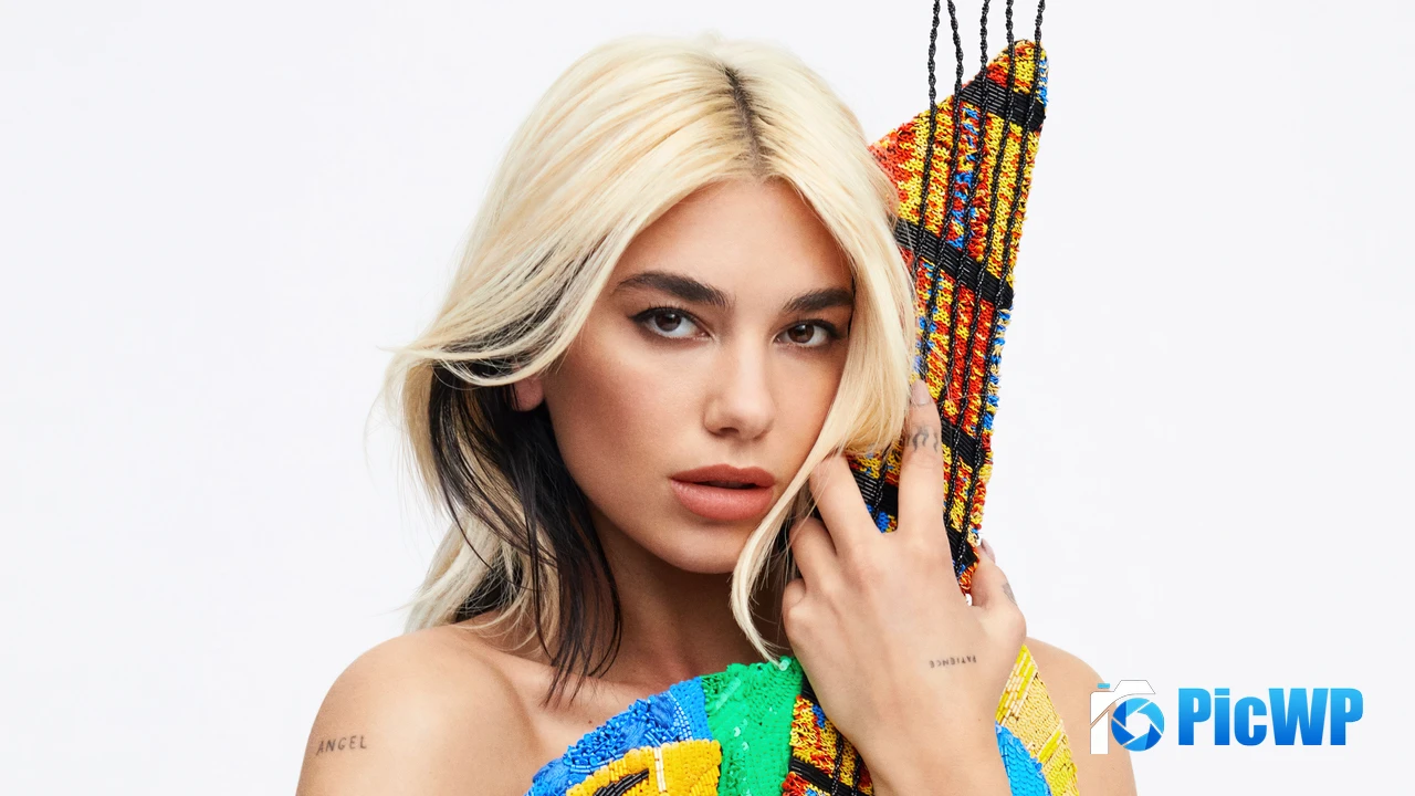 Dua Lipa Elle Magazine 4K PC Wallpaper