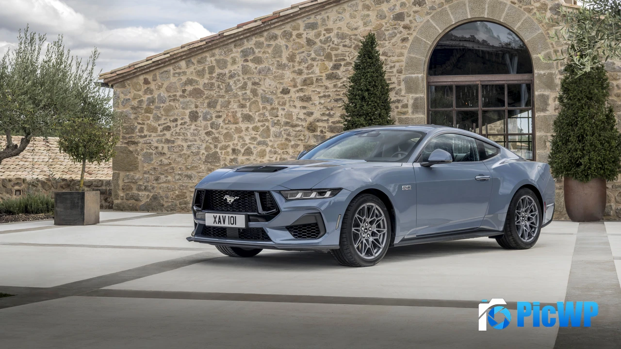 Ford Mustang GT Supercar 2024 4K PC Wallpaper