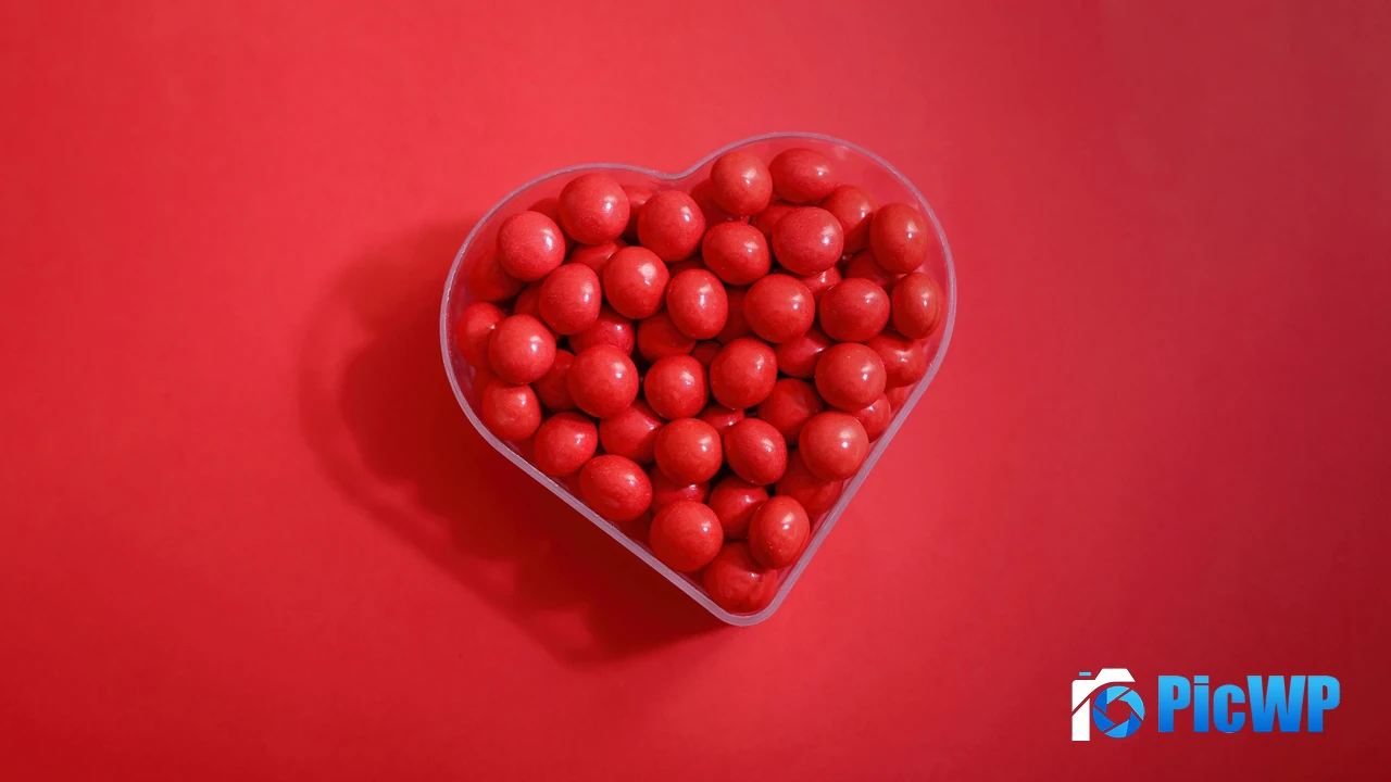 Heart shape Sugar candies 4K PC Wallpaper