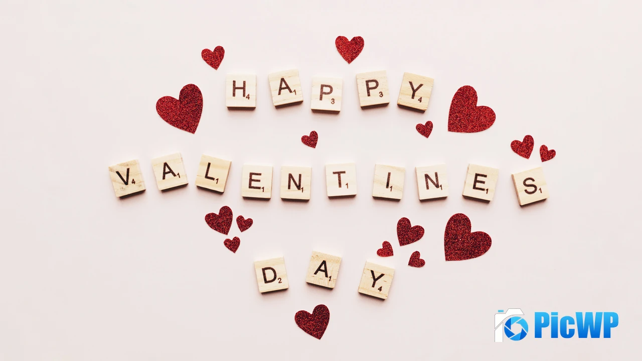 Happy Valentine's Day Scrabble letters 4K PC Wallpaper