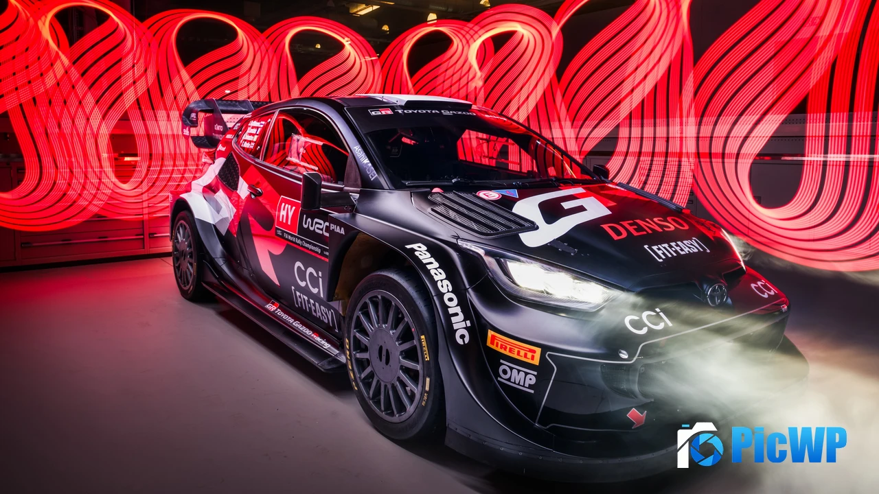 Toyota GR Yaris Rally1 Hybrid 2024 4K PC Wallpaper