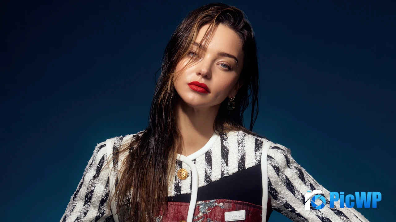 Miranda Kerr Elle India 4K PC Wallpaper