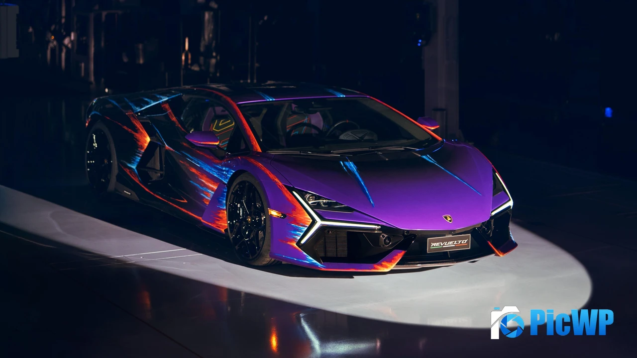 Lamborghini Revuelto Opera Unica 4K PC Wallpaper