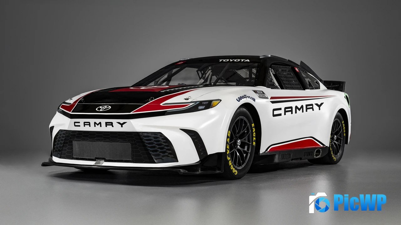 Toyota Camry XSE NASCAR Race Car 2024 4K PC Wallpaper