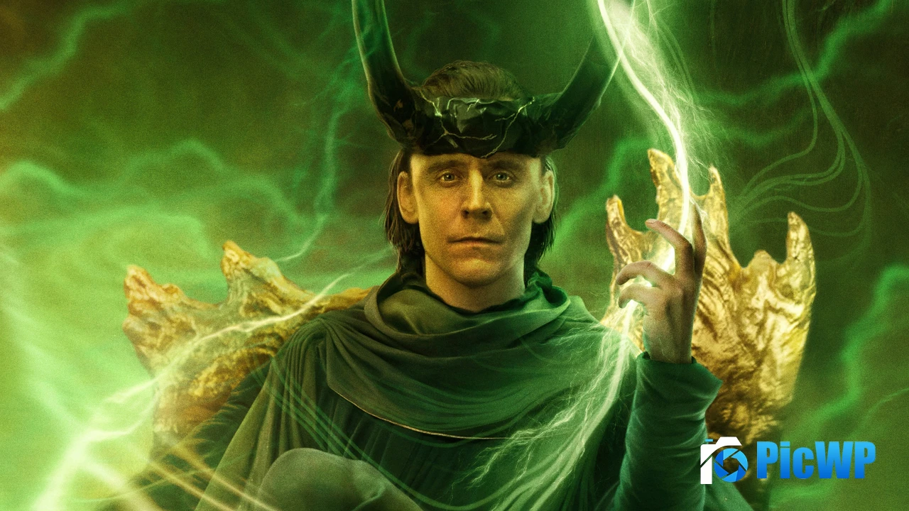 Tom Hiddleston as Loki in Season 2 4K PC Wallpaper