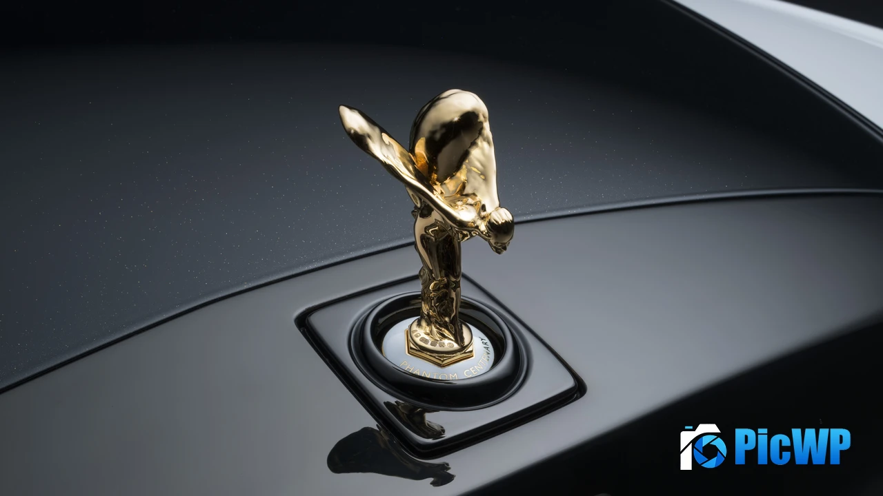 Rolls-Royce Phantom Centenary Spirit of Ecstasy 4K PC Wallpaper