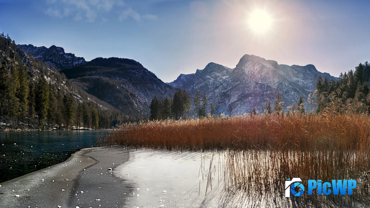 Sunny day Mountains 4K PC Wallpaper