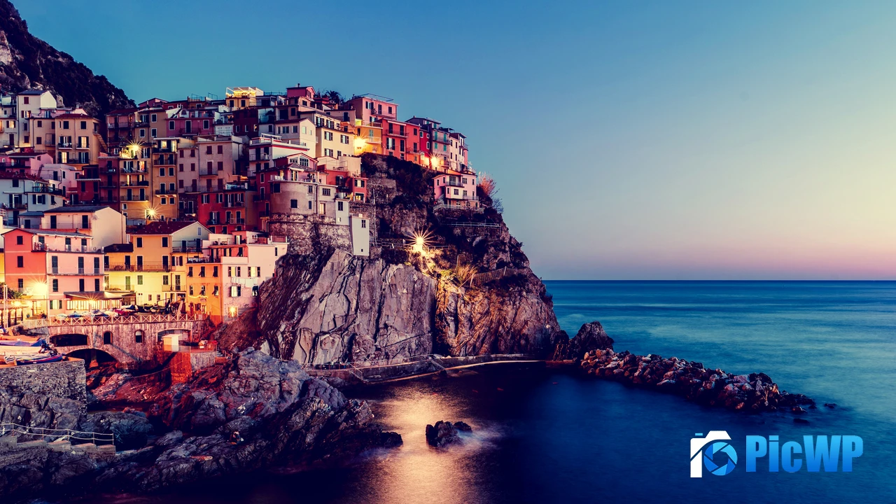 Manarola Italy 4K PC Wallpaper