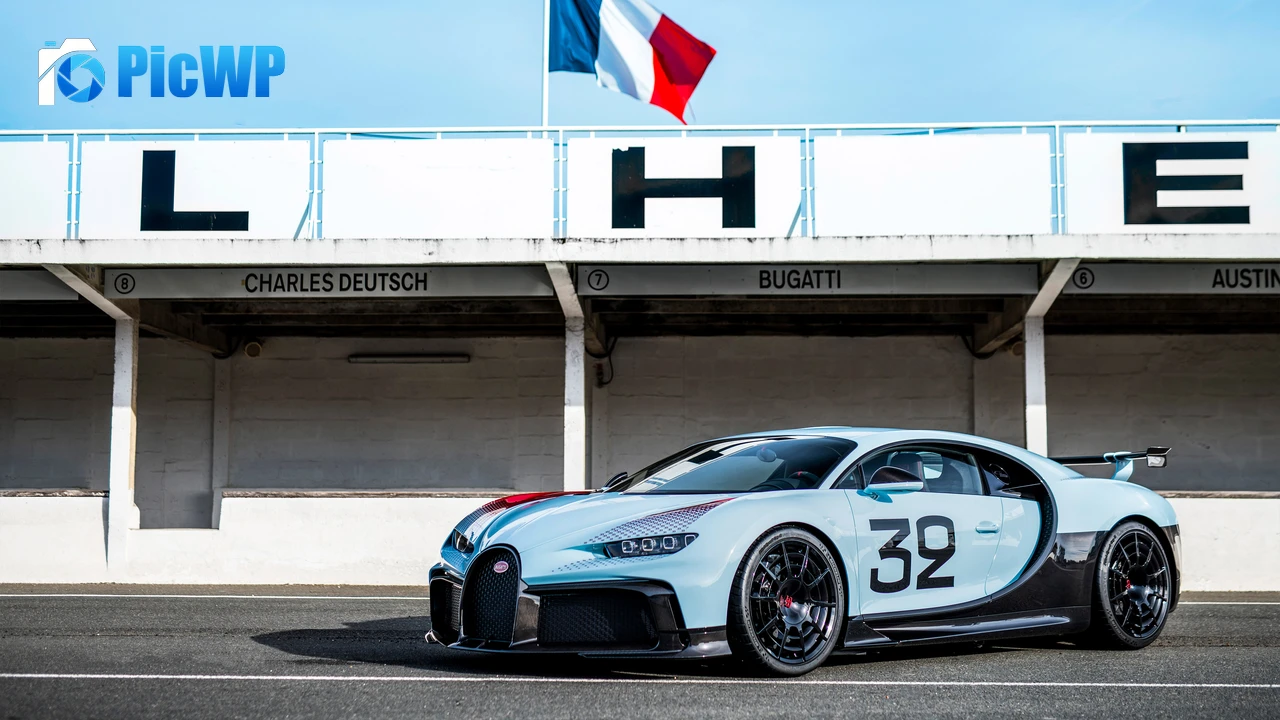 Bugatti Chiron Pur Sport Grand Prix 4K PC Wallpaper