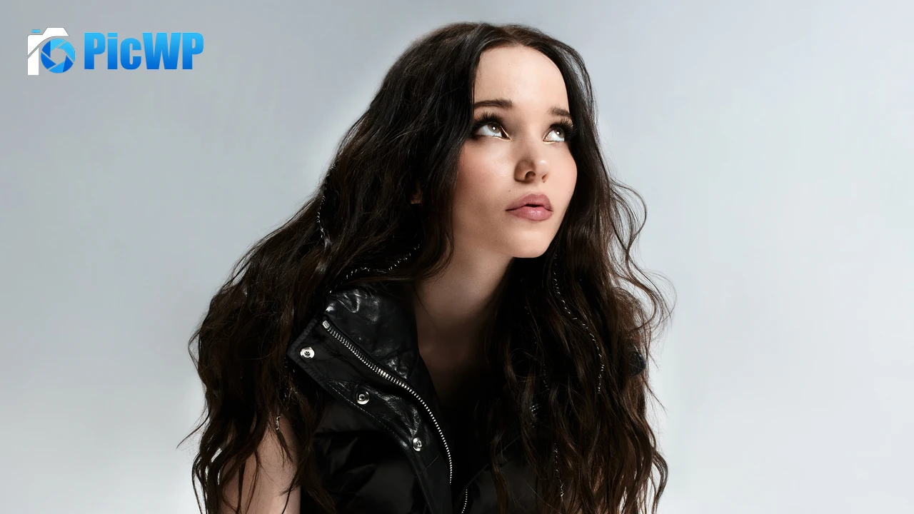 Dove Cameron Photoshoot 4K PC Wallpaper