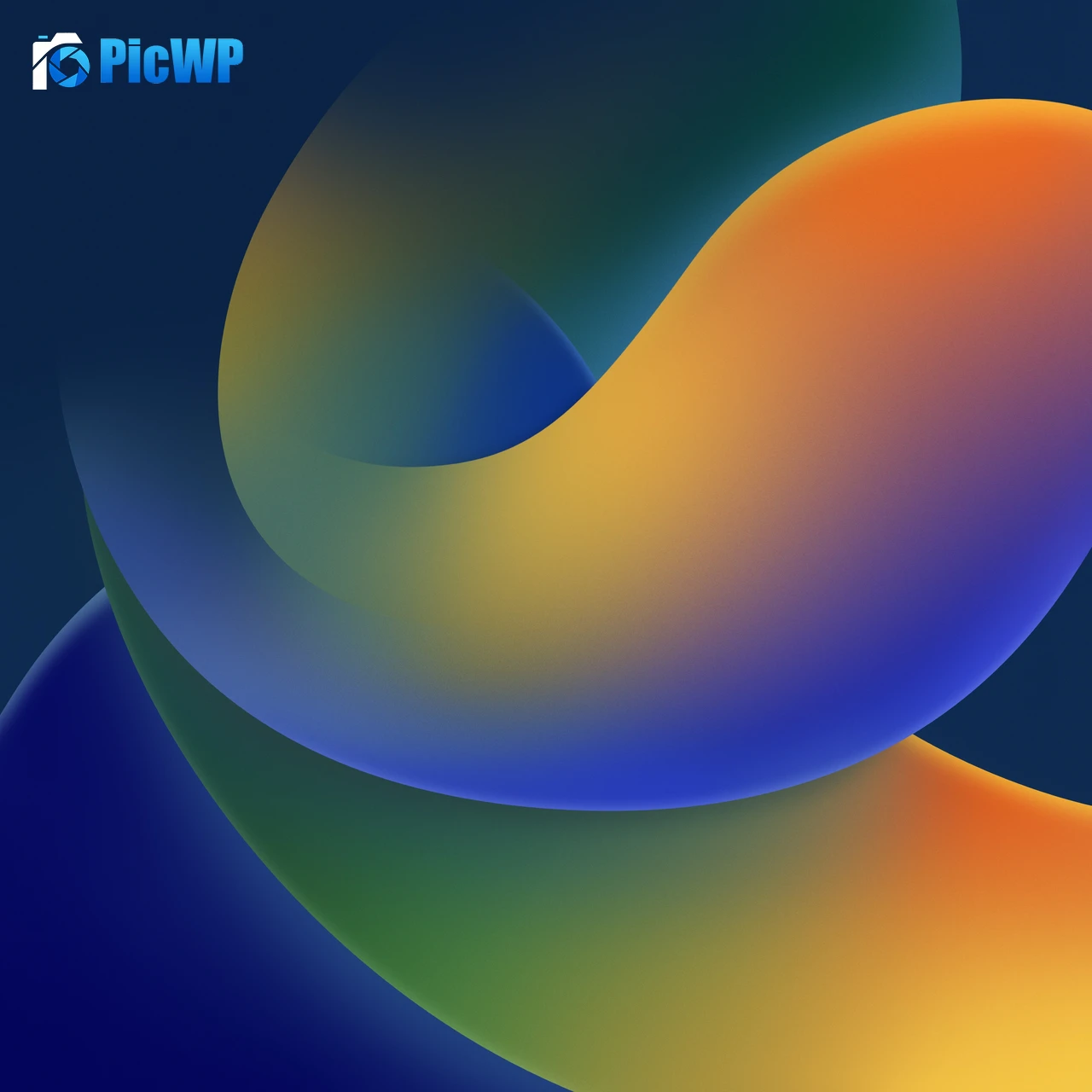 iOS 16 Dark Mode 4K Fold Wallpaper