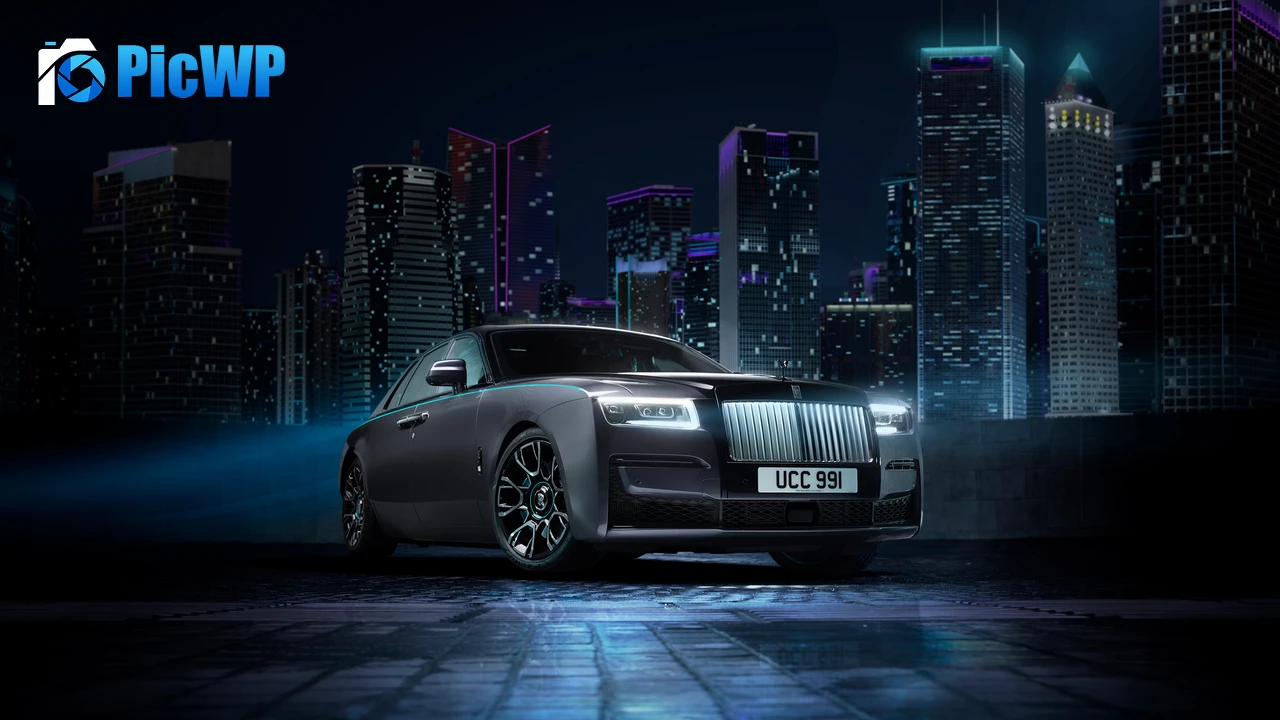 Rolls-Royce Ghost Black Badge Night 4K PC Wallpaper