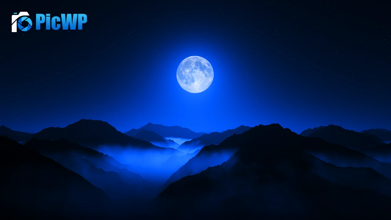 Twilight Moon Valley 4K PC Wallpaper