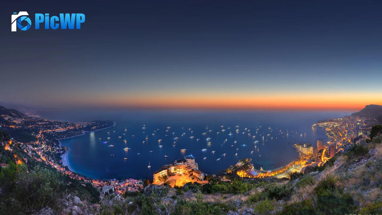 Monaco Yacht Show City lights 4K PC Wallpaper
