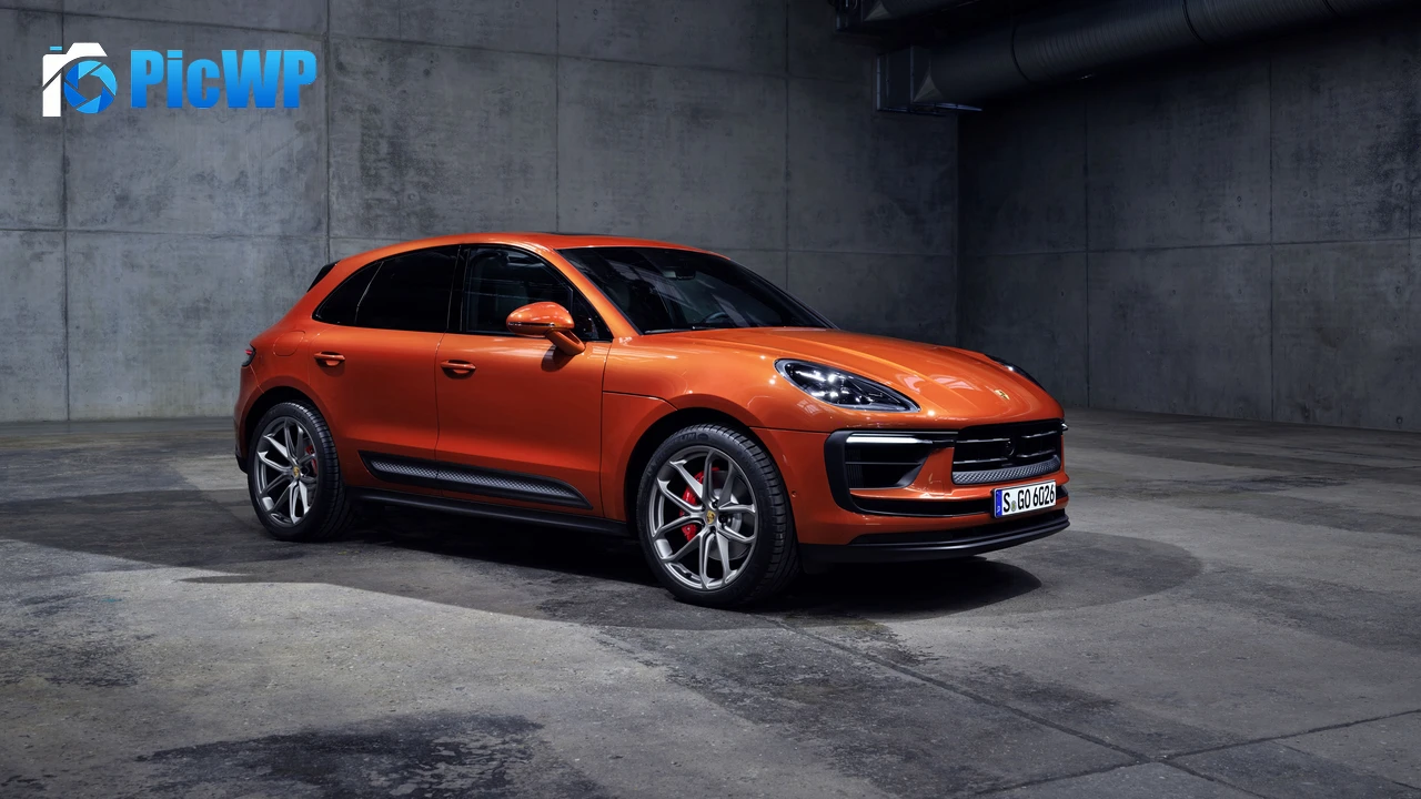 Porsche Macan S Luxury SUV 4K PC Wallpaper
