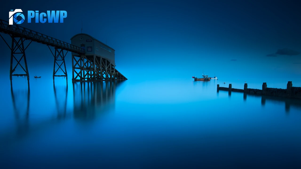 Selsey Lifeboat Station England 4K PC Wallpaper