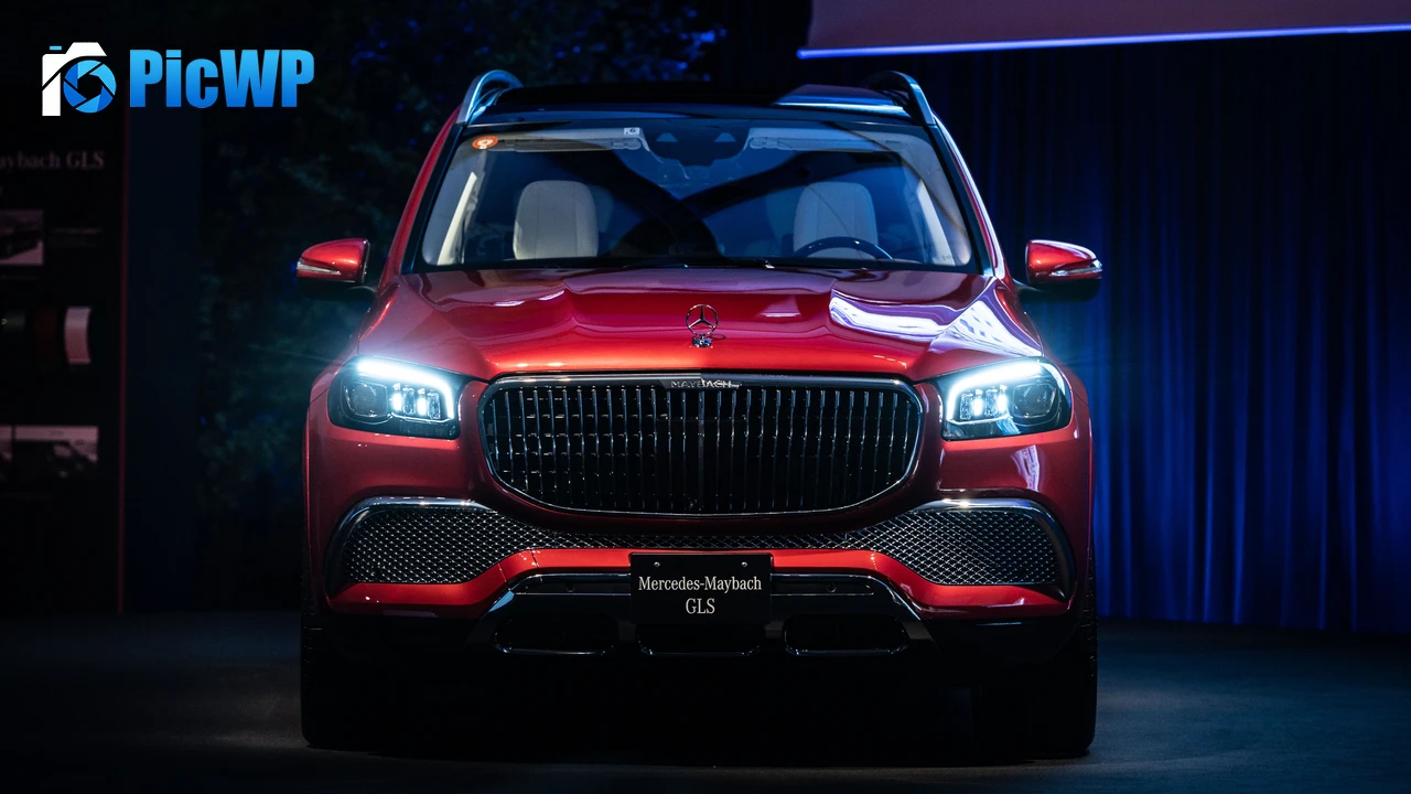 Mercedes-Maybach GLS 600 4MATIC Luxury SUV 4K PC Wallpaper