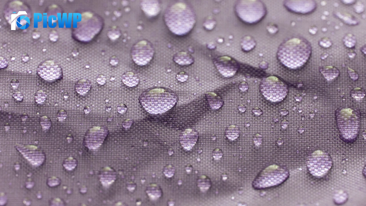 Water droplets Pastel purple 4K PC Wallpaper