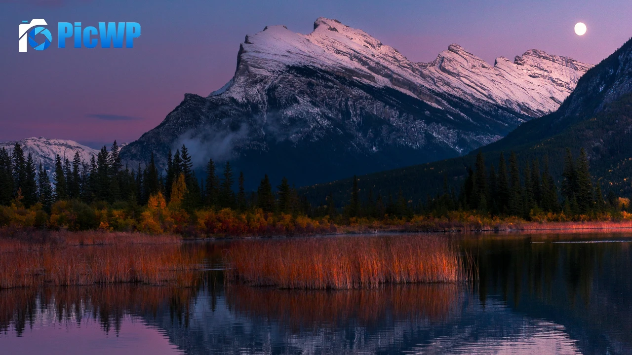 Vermilion Lakes Canada 4K PC Wallpaper