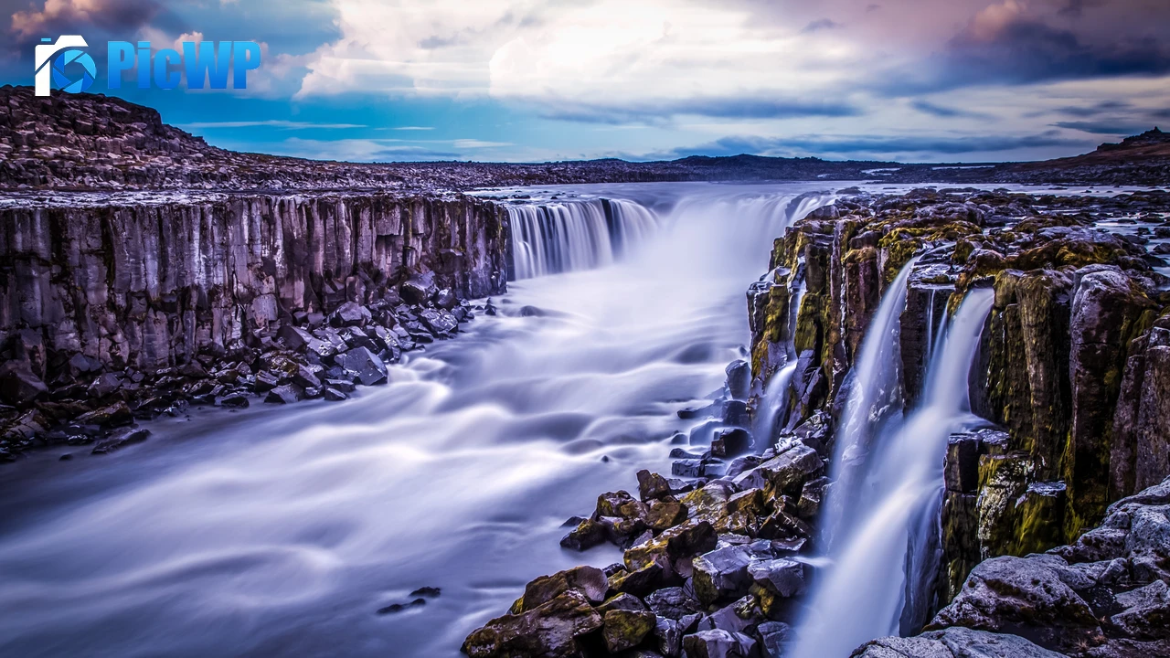 Selfoss Waterfall Iceland 4K PC Wallpaper