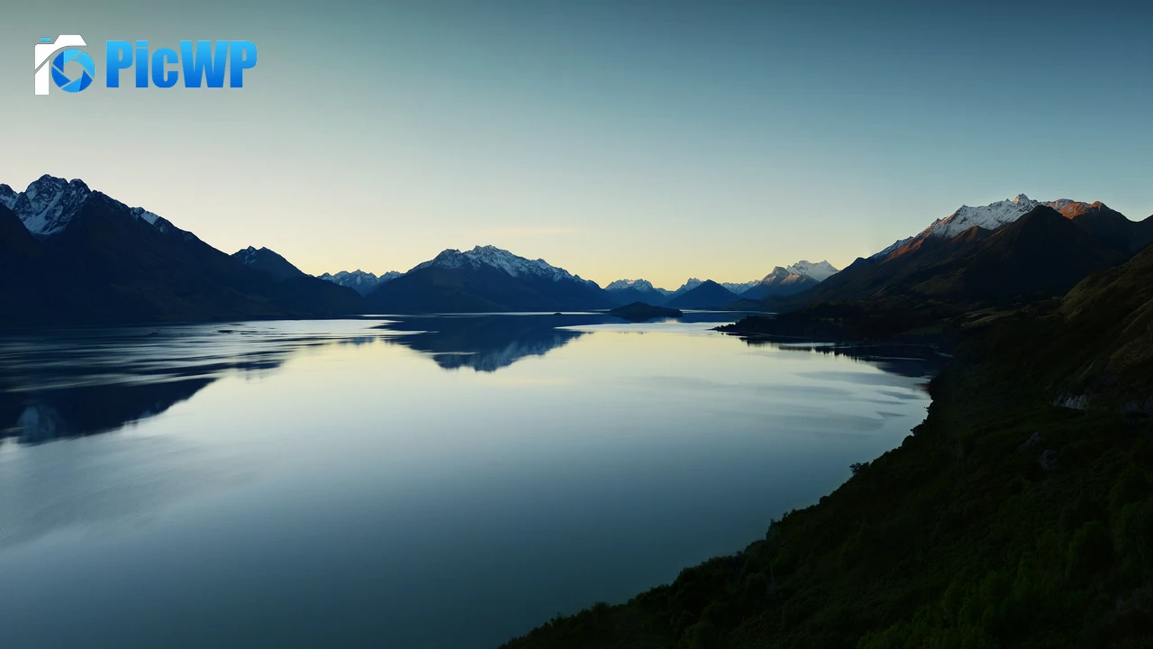Lake Wakatipu Evening sky 4K PC Wallpaper